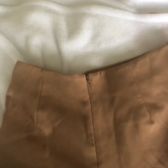 FOREVER 21 Tan Asymmetrical Skort - Picture 4 of 5